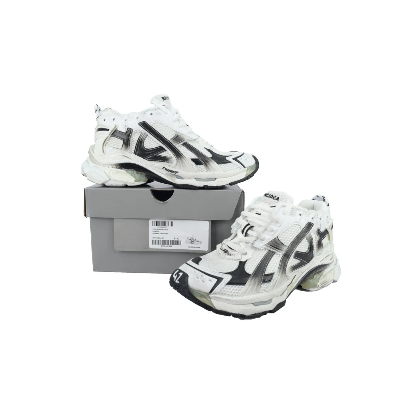 Balenciaga Runner Sneaker Gradient White Black 772774 WRUNG 9010