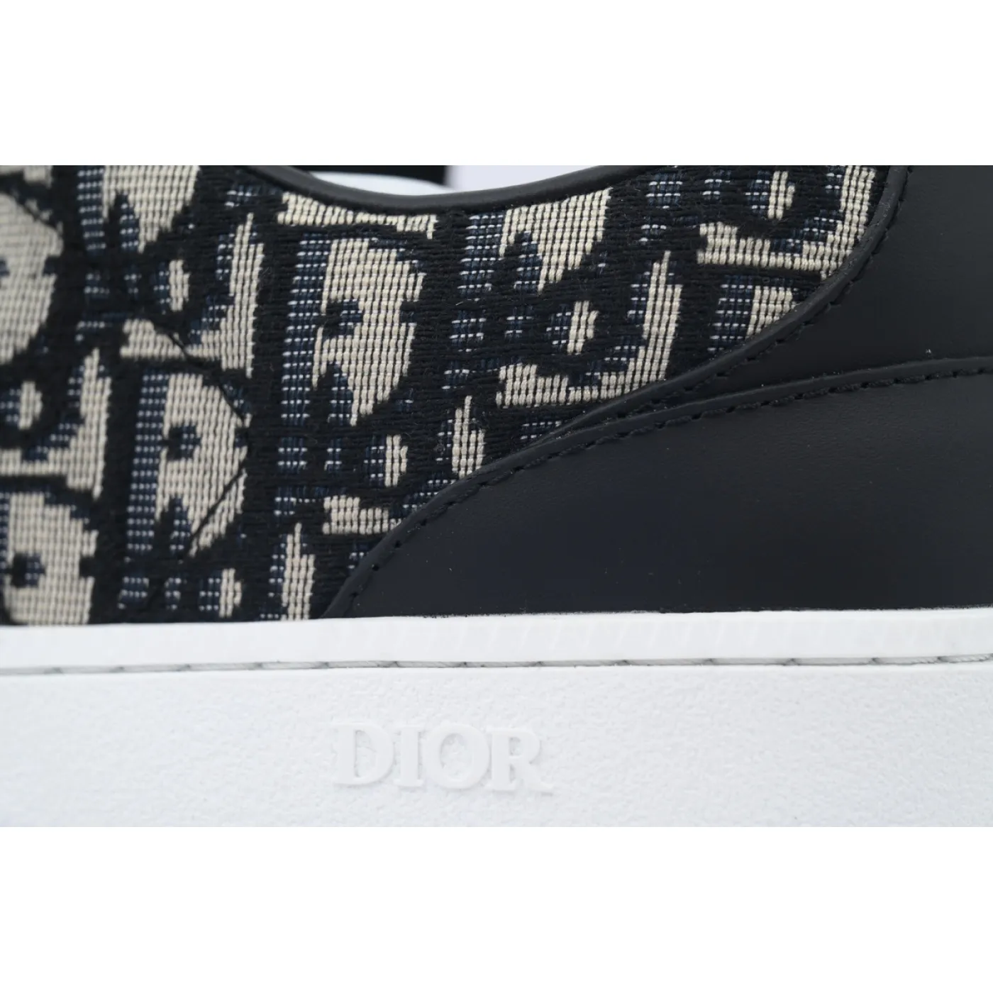 Dior B01 Matchpoint Sneaker White And Black Print