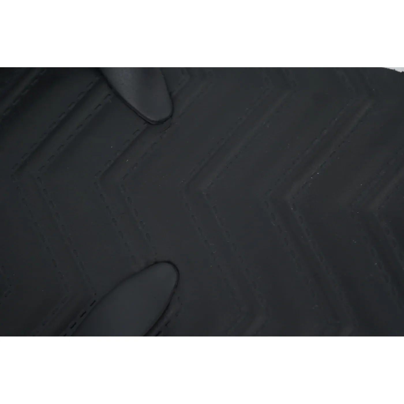 Gucci Slippers Silver Black