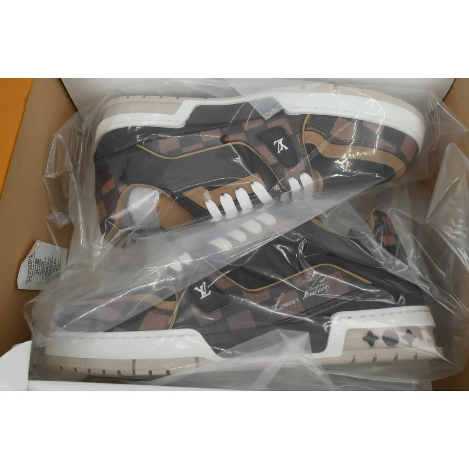 Louis Vuitton Trainer LV × NIGO Co Branded Coffee