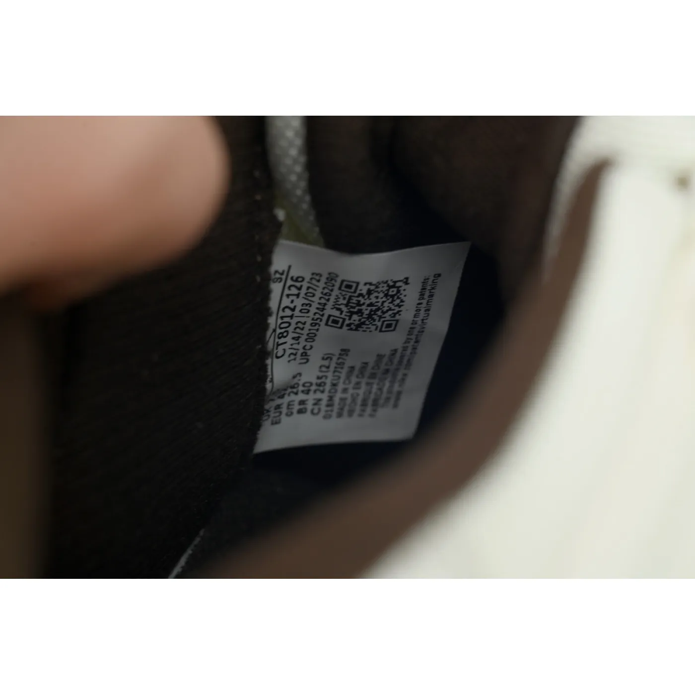 Air Jordan 11 Retro Chocolate CT8012-126