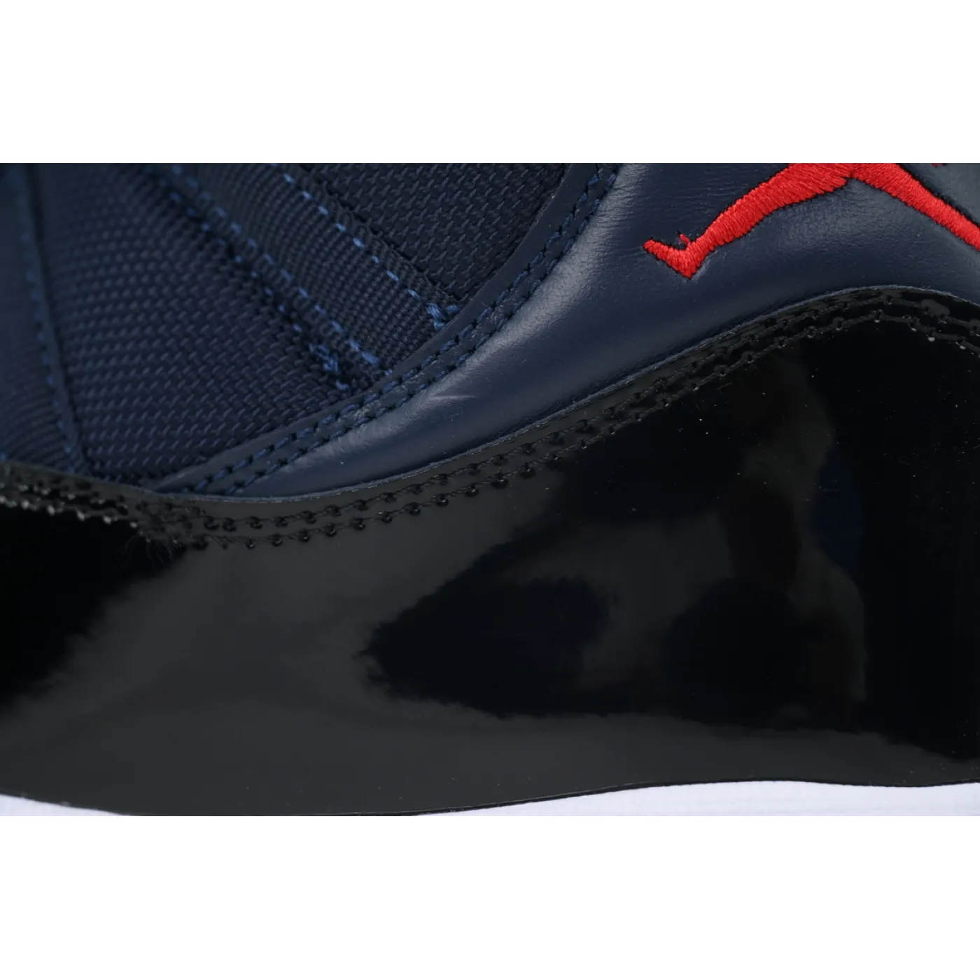 Air Jordan 11 Retro Deep Blue CT8012-406