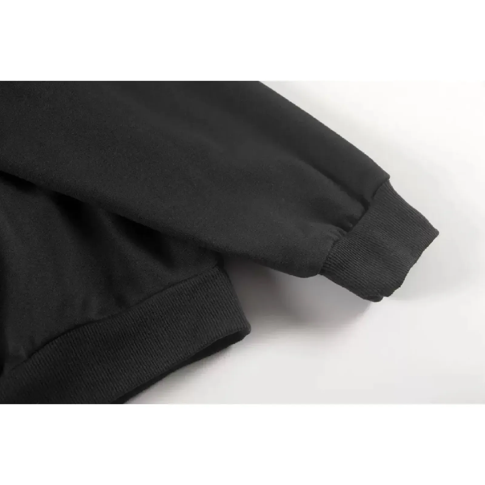 Alo Yoga Accolade 1/4 Zip Pullover Black