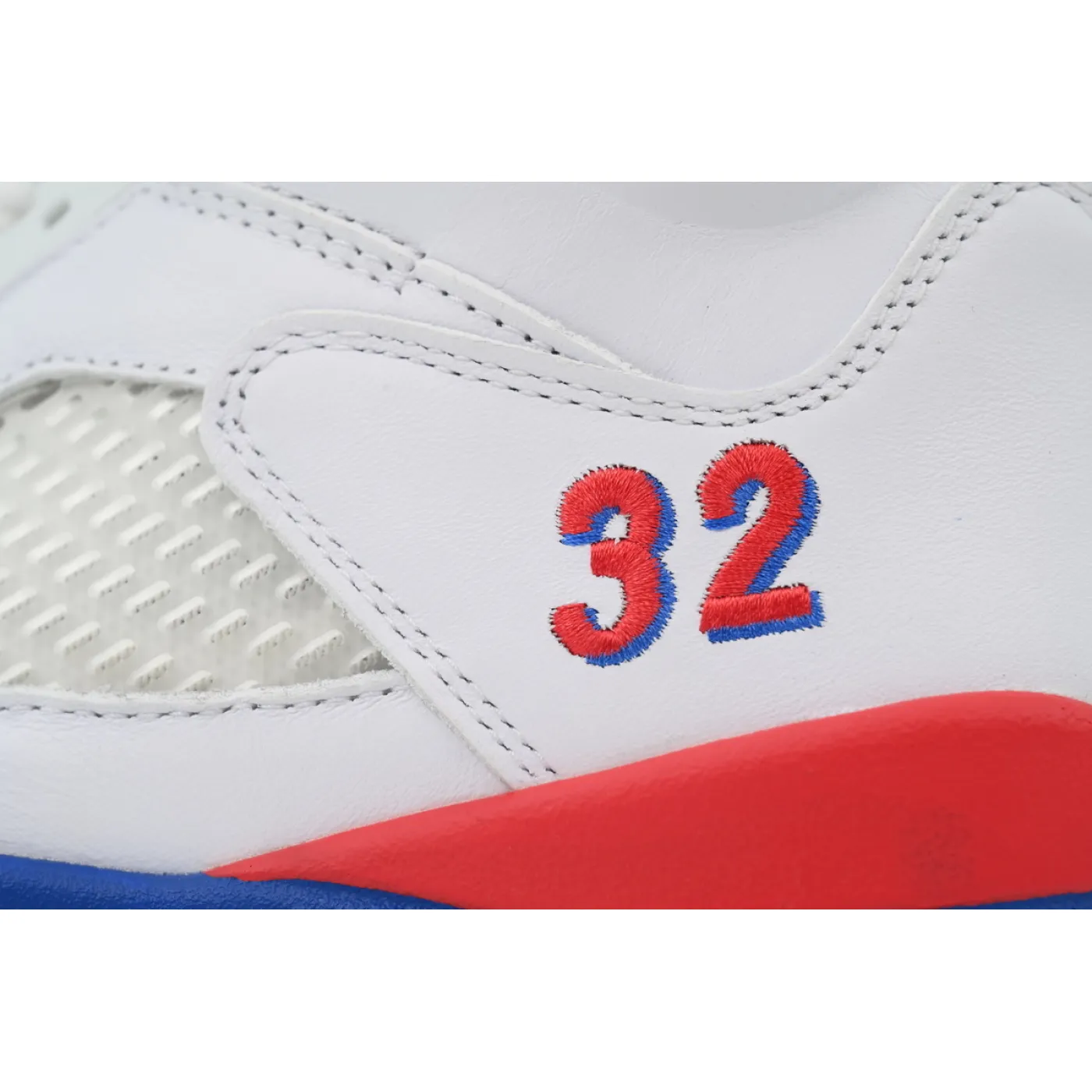 Air Jordan 5 Retro White Orchid Red HQ7978-102