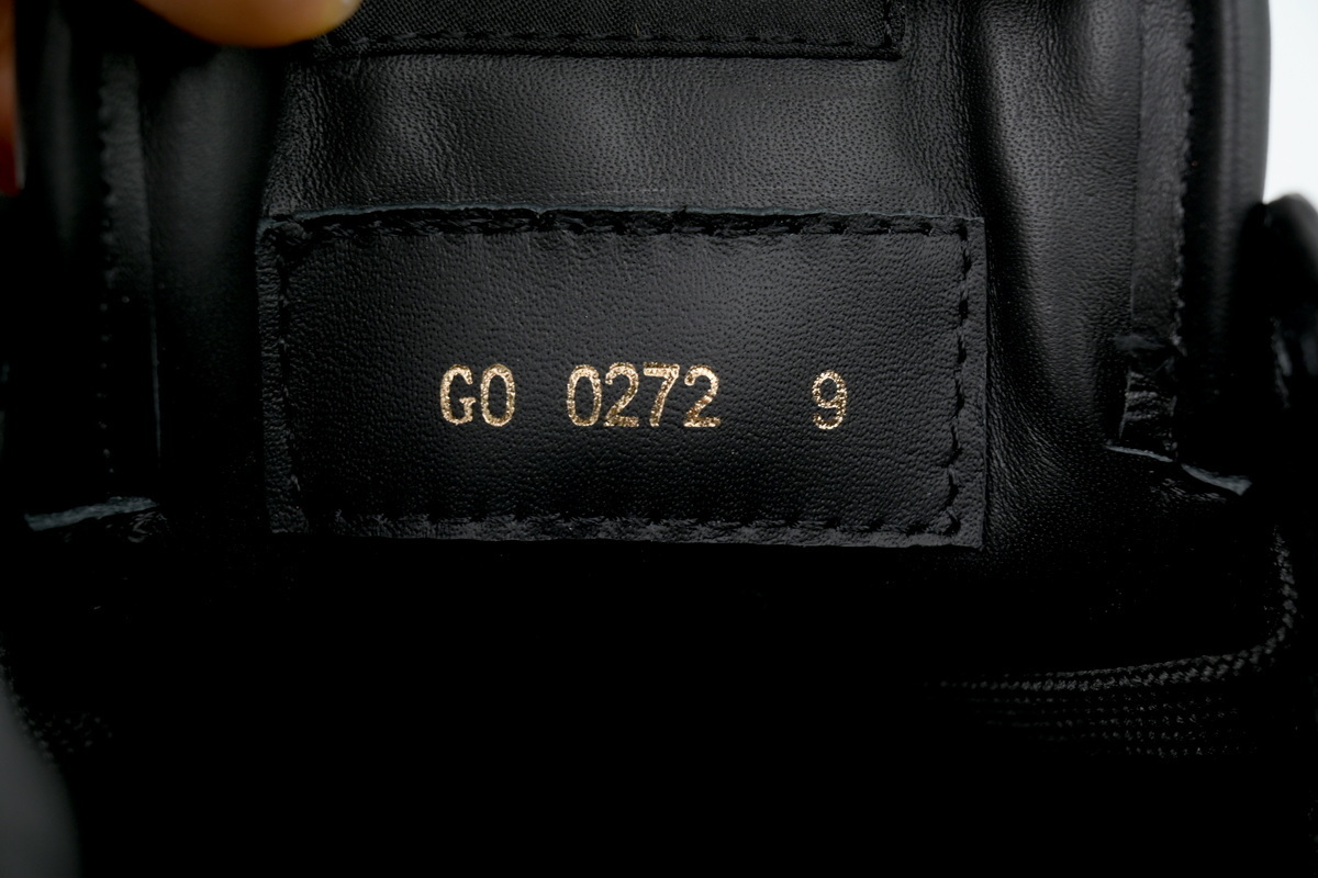 Louis Vuitton Runner Black Fantasy Colors