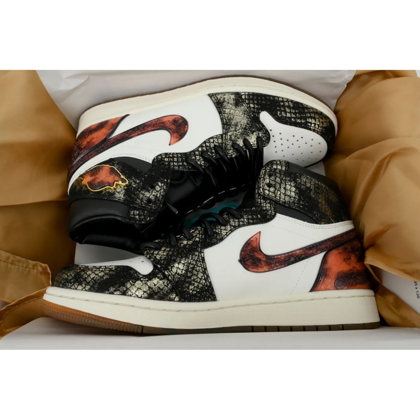 Air Jordan 1 Retro High OG Year of the Snake IB3165-091