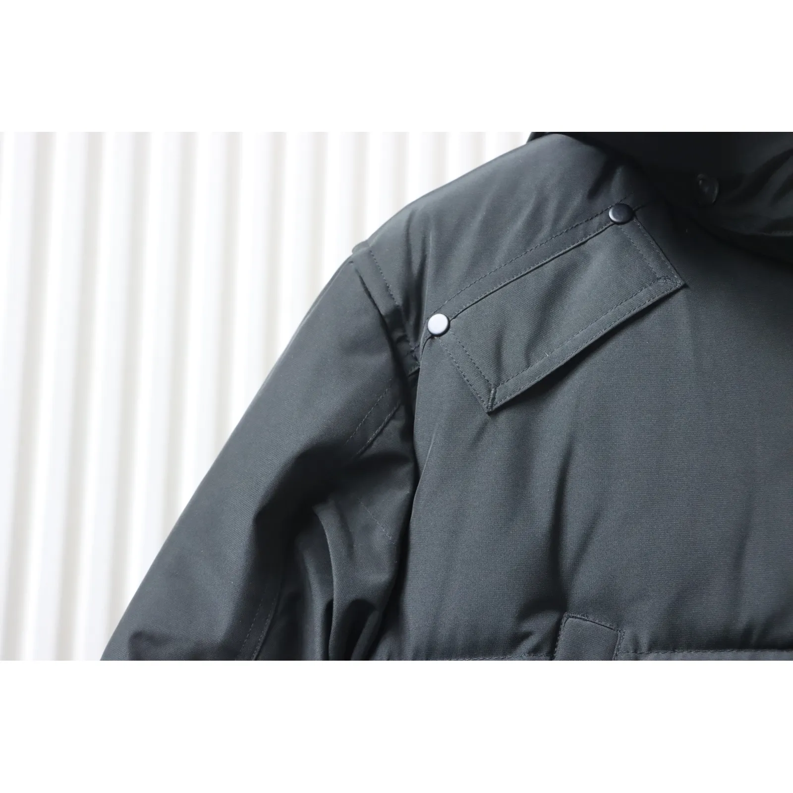 Moose Knuckles Onyx Shearling Big Rider Parka Black