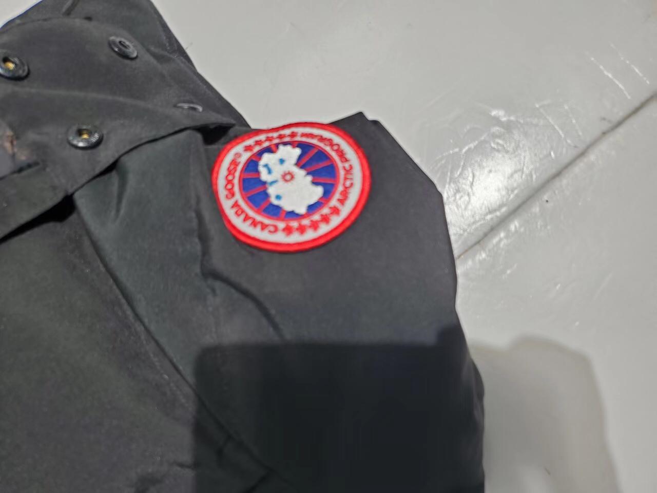 Canada Goose Wyndham Parka Jacket Black