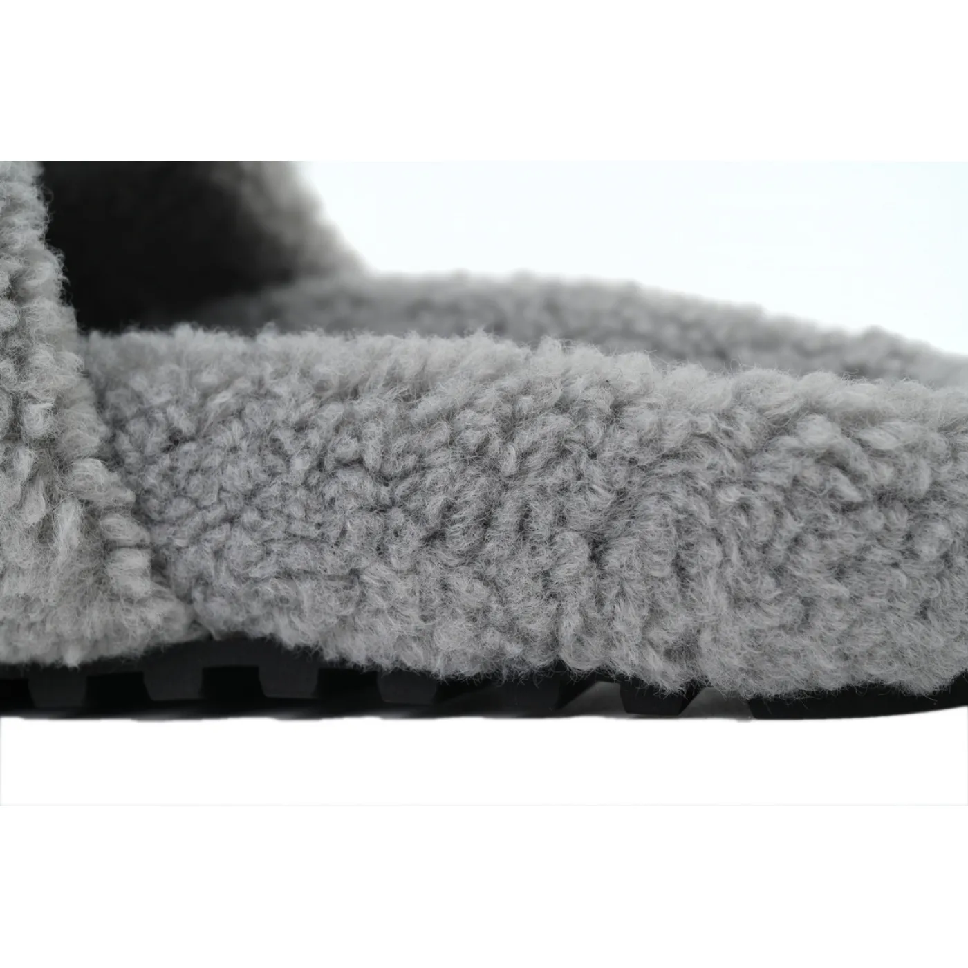 Louis Vuitton Bom Dia Shearling Flate Slippers Dark Gray