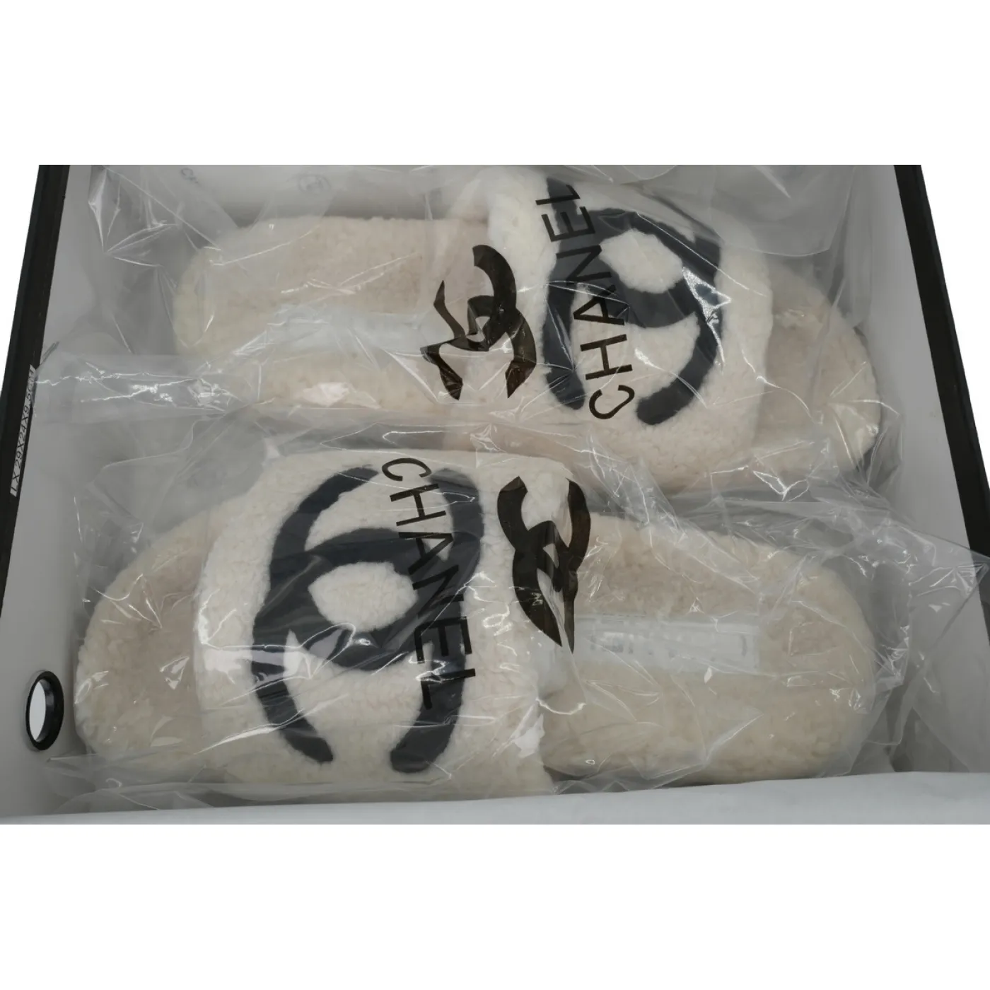 Chanel Wool Slippers White