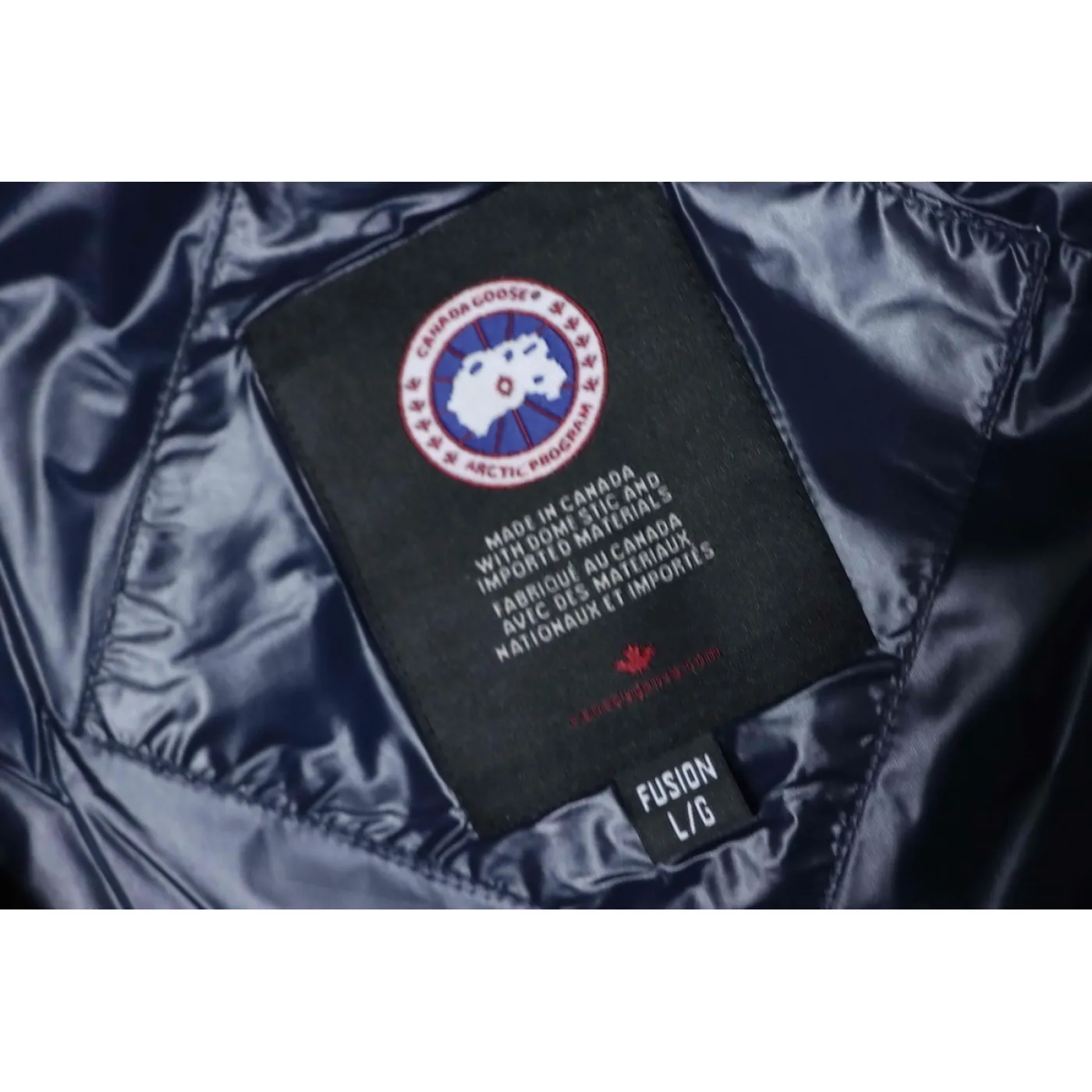 Canada Goose Crofton Slim-Fit Recycled Nylon-Ripstop Hooded Down Jacket Dark Blue