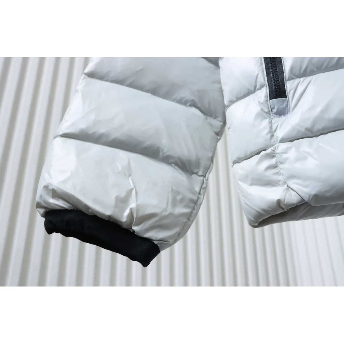 Canada Goose Crofton Slim-Fit Recycled Nylon-Ripstop Hooded Down Jacket White