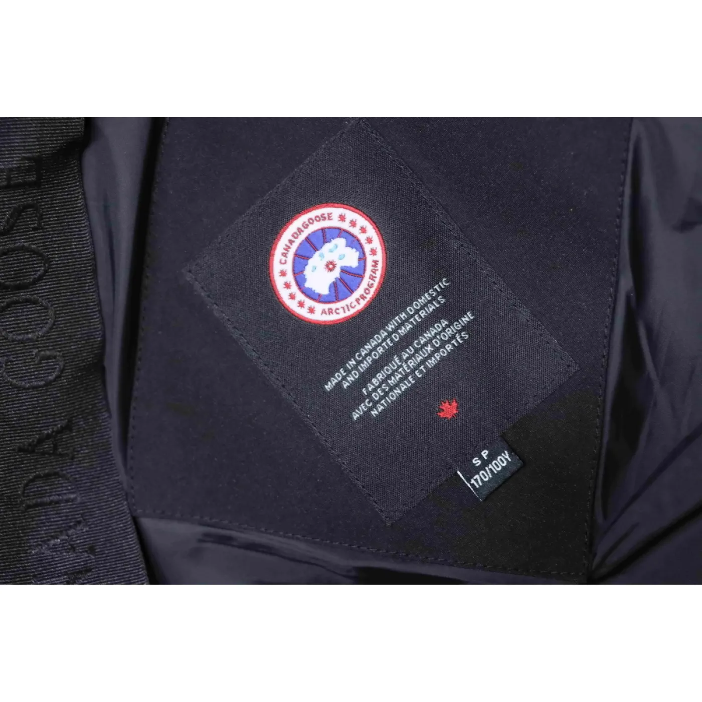 Canada Goose Chilliwack Bomber Jacket Short Down Jacket PBI Black