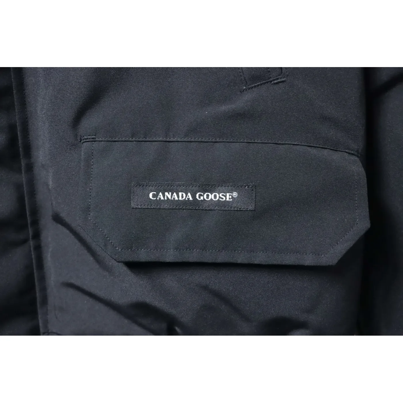 Canada Goose Chilliwack Bomber Jacket Short Down Jacket PBI Black