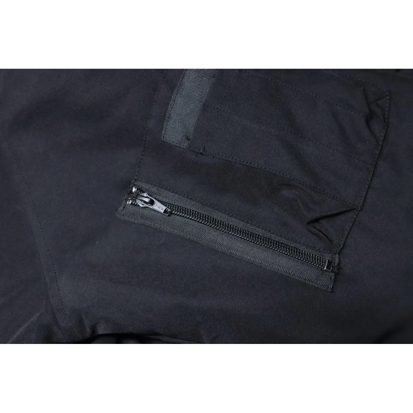 Canada Goose Chilliwack Bomber Jacket Short Down Jacket PBI Black