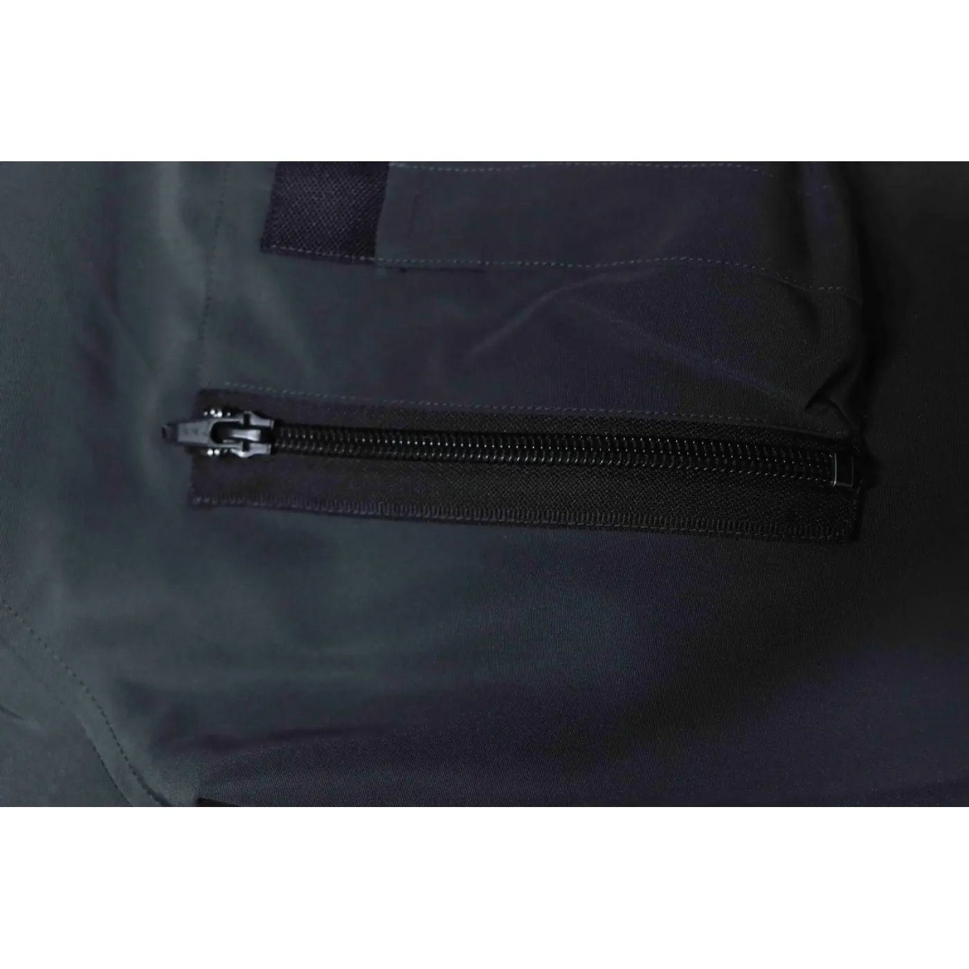 Canada Goose Chilliwack Bomber Jacket Short Down Jacket PBI Gray