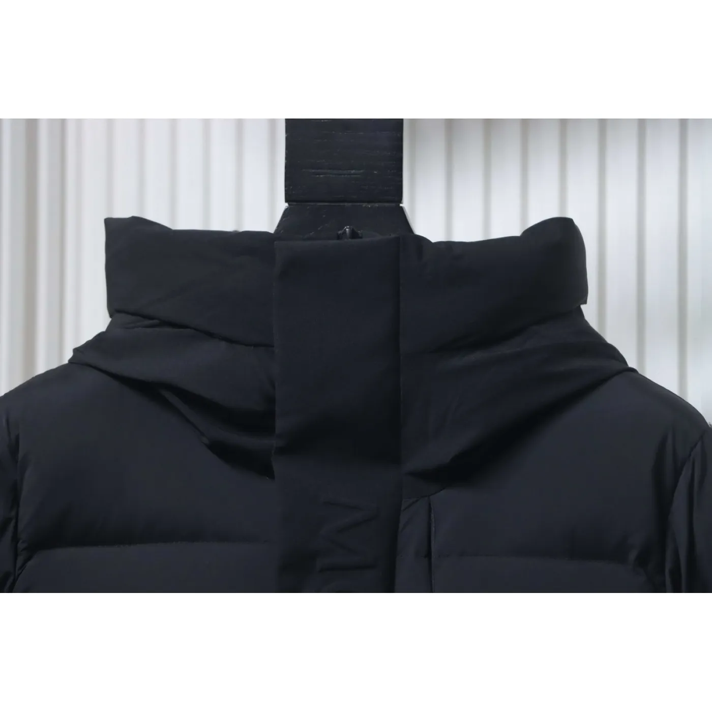 Moncler Black Madeira Hooded Short Down Jacket