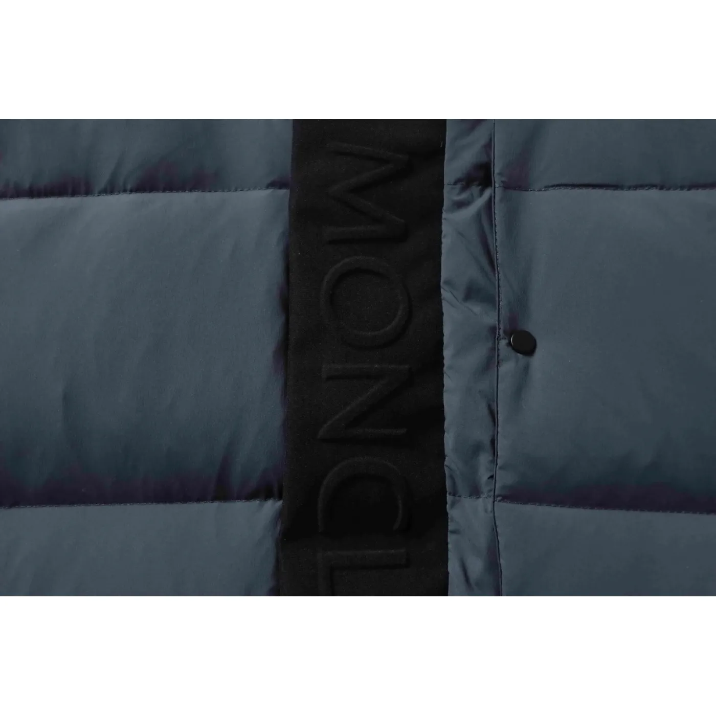 Moncler Black-Gray Madeira Hooded Short Down Jacket