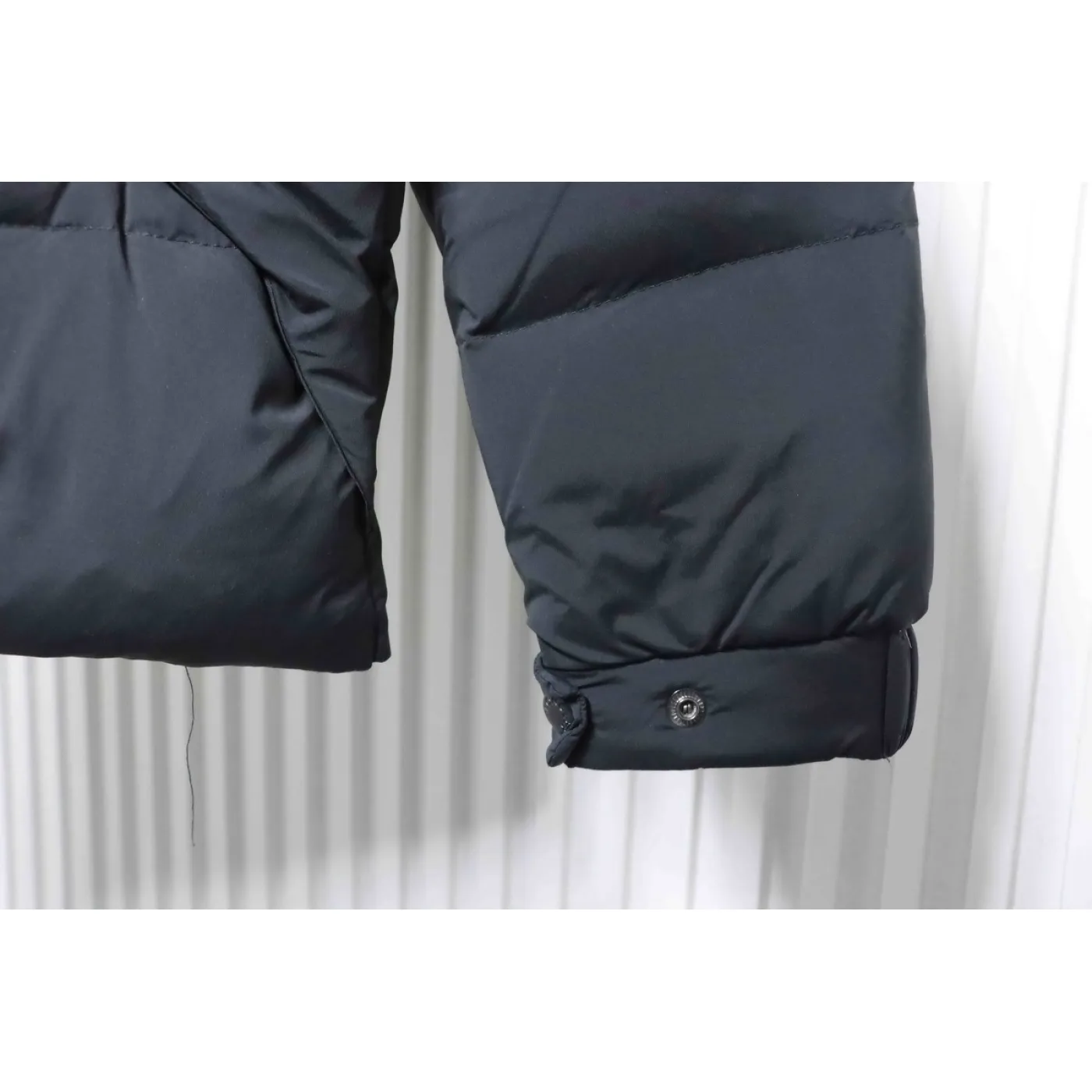 Moncler Black Madeira Hooded Short Down Jacket