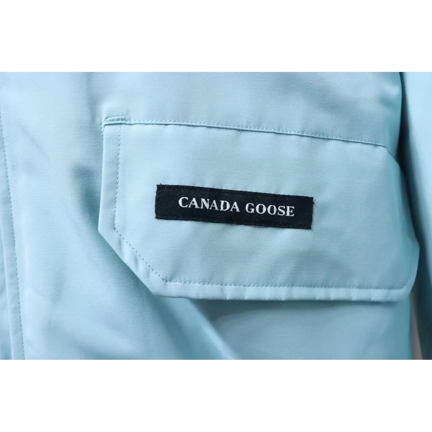 Canada Goose Chilliwack Bomber Jacket Short Down Jacket Sky Blue