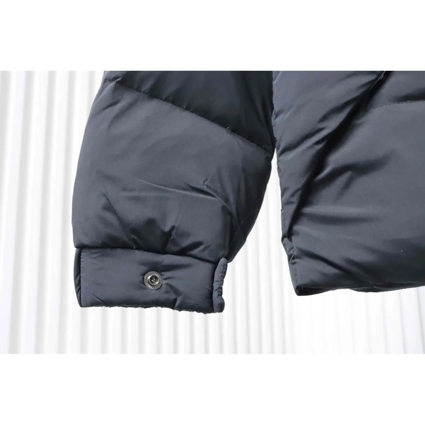 Moncler Black Madeira Hooded Short Down Jacket