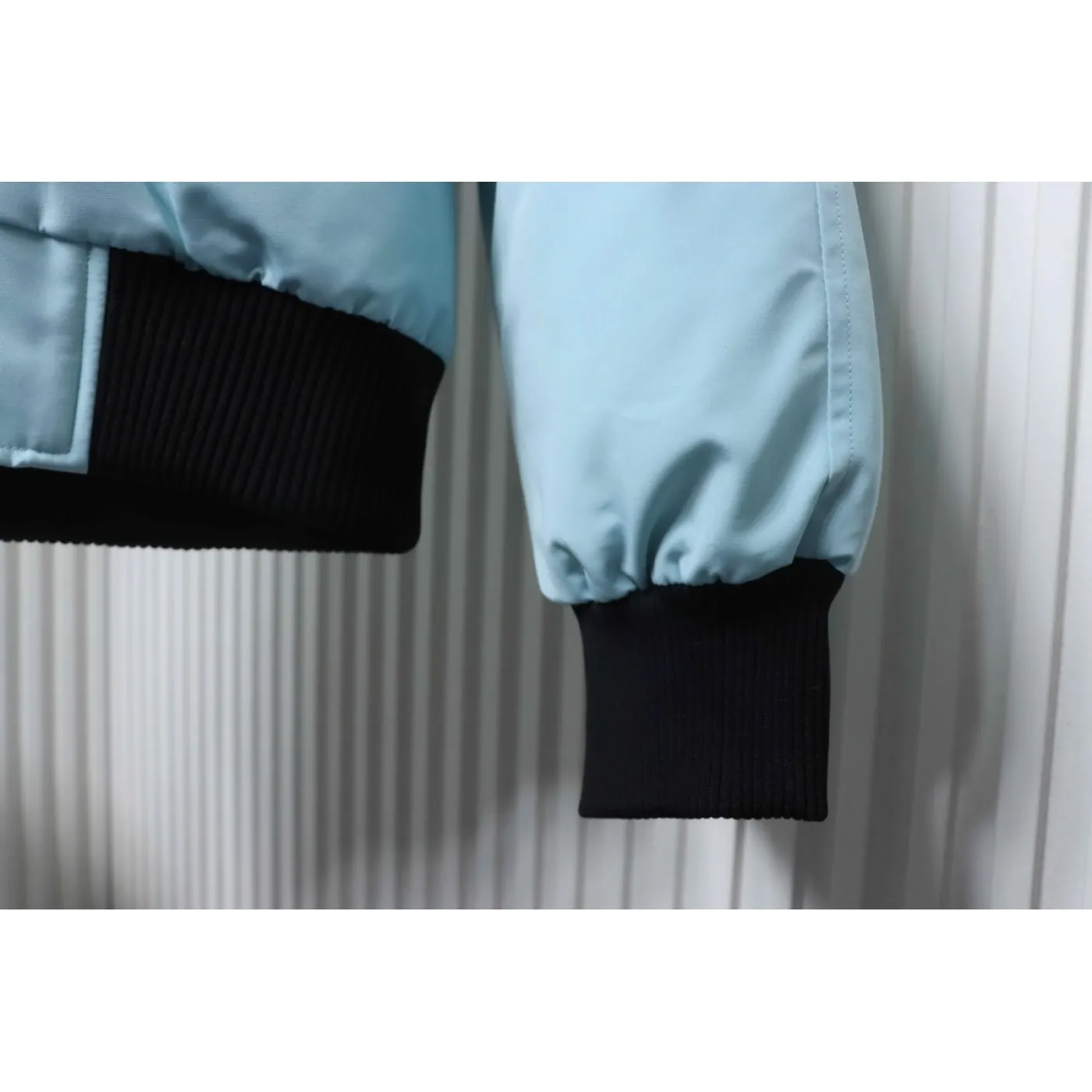 Canada Goose Chilliwack Bomber Jacket Short Down Jacket Sky Blue