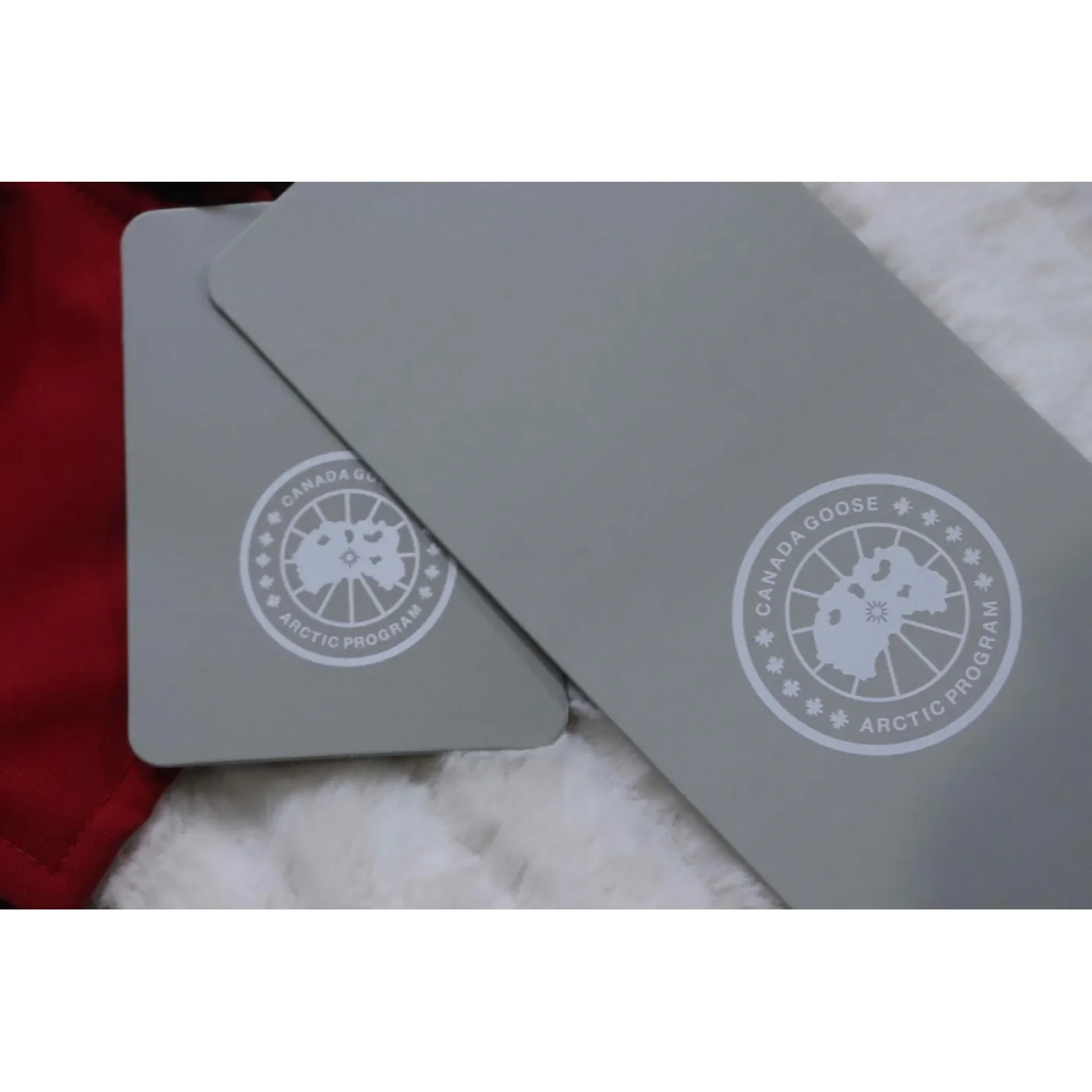 Canada Goose Chilliwack Bomber Jacket Short Down Jacket PBI Red