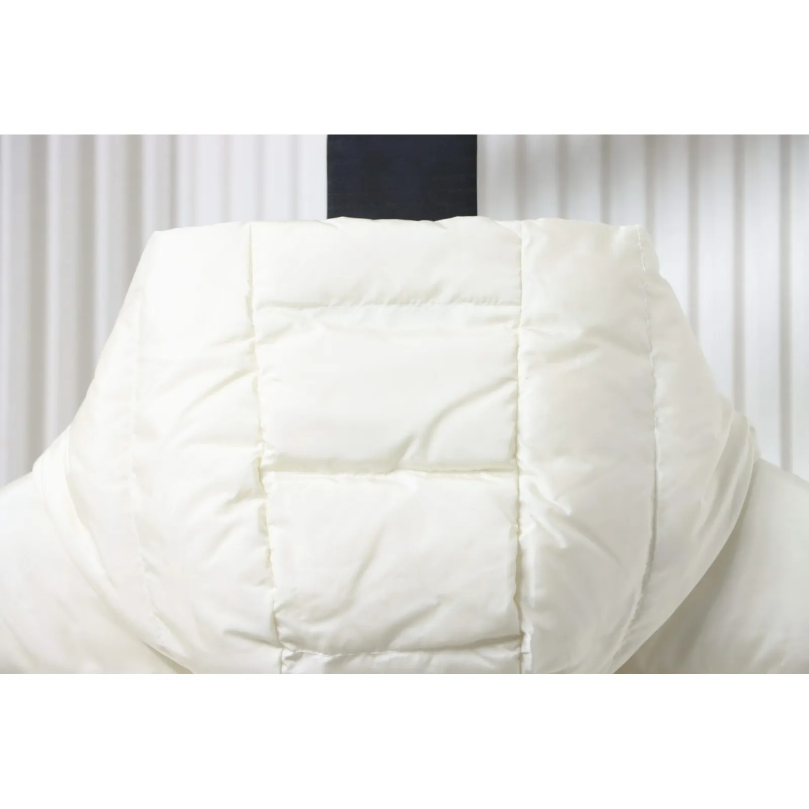 Canada goose Plaid Hooded Knitted Jacket White