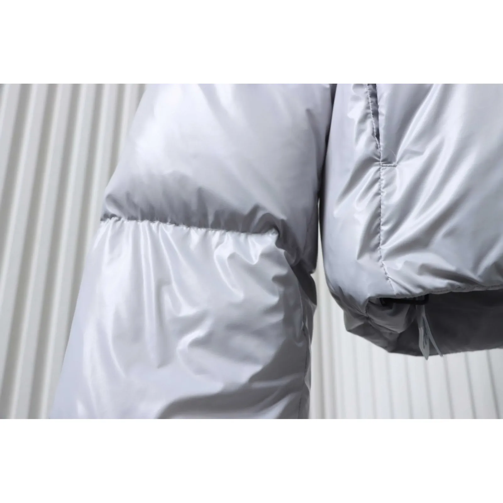 Canada goose Short Large Plaid Puff Down Jacket