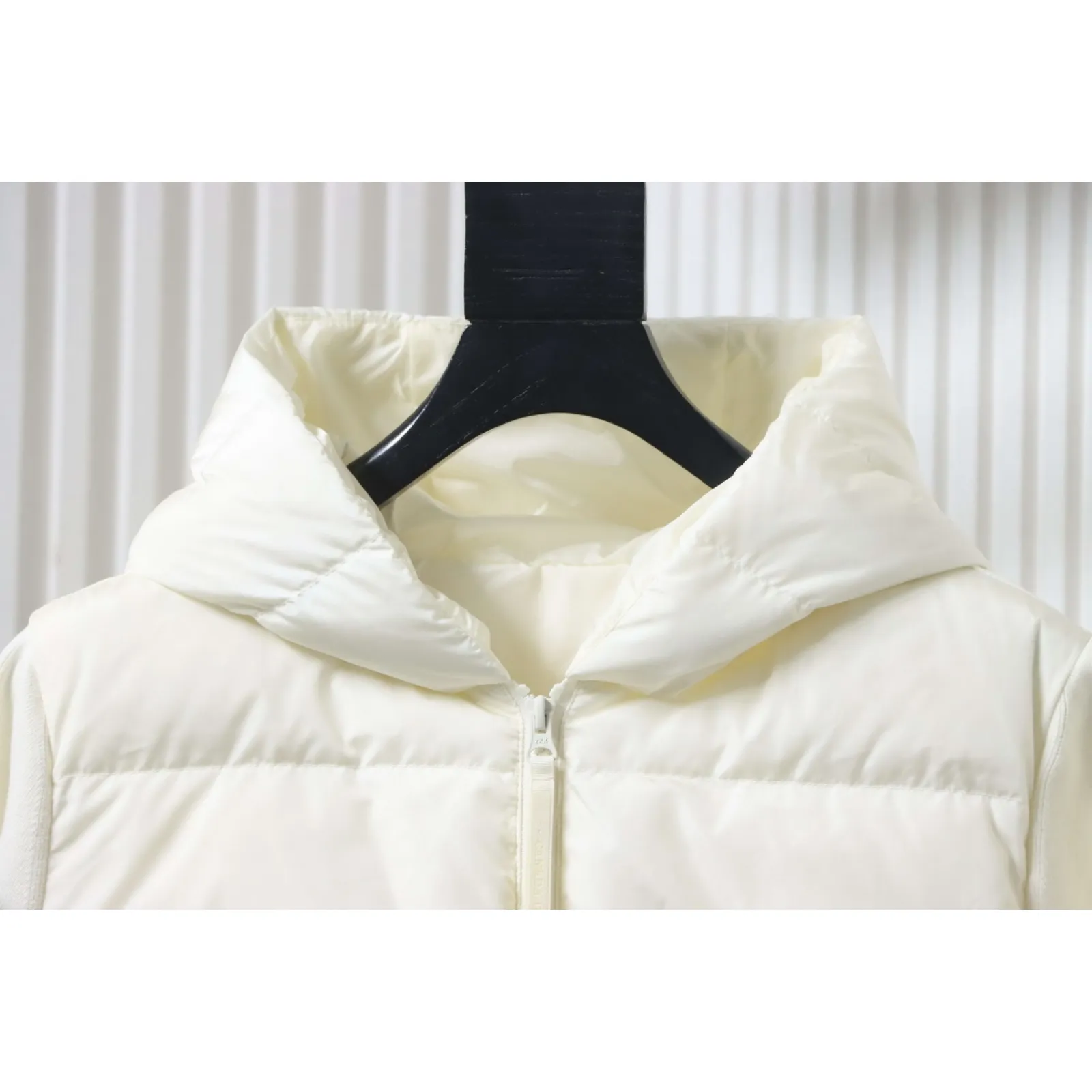 Canada goose Plaid Hooded Knitted Jacket White