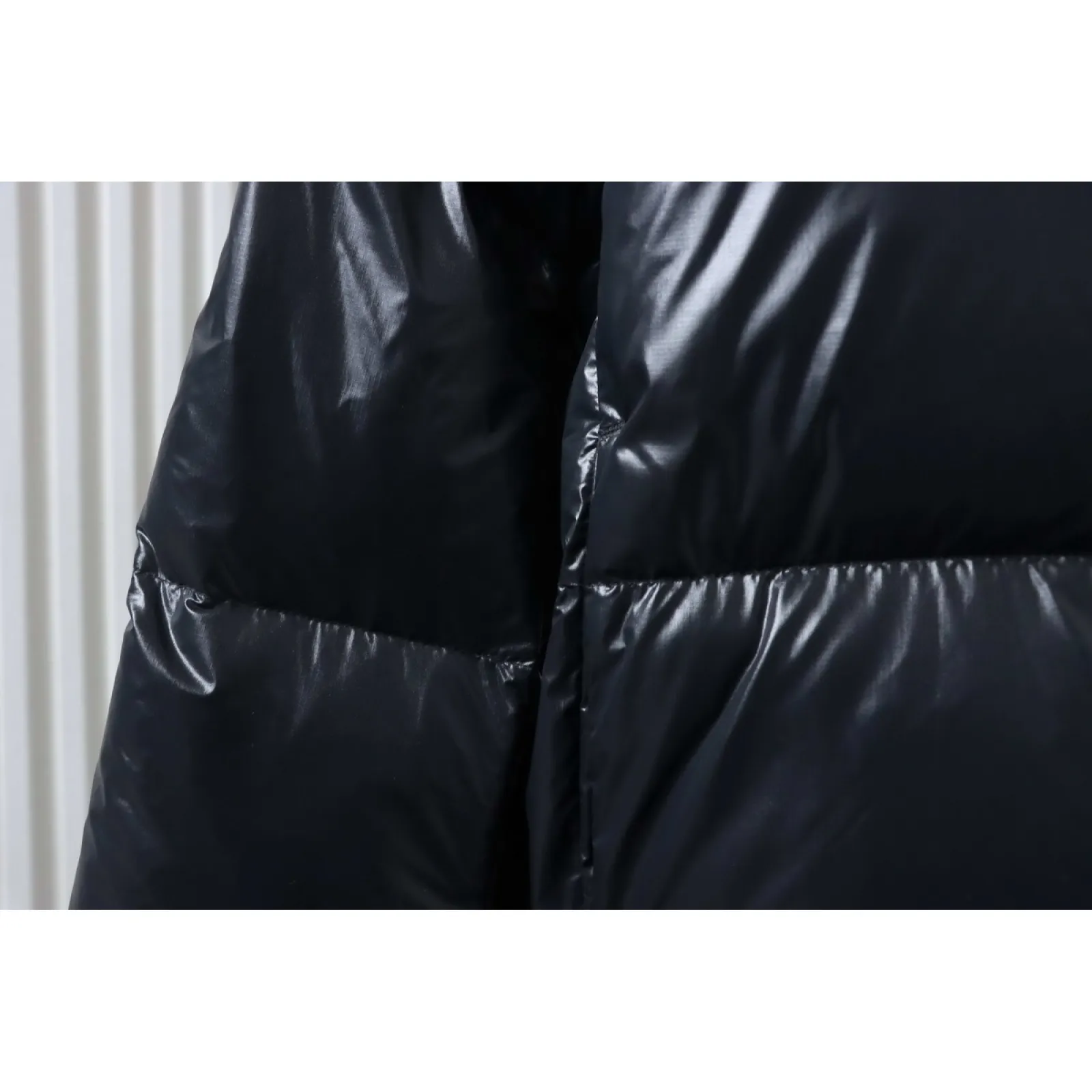 Canada goose Short Large Plaid Puff Down Jacket Black