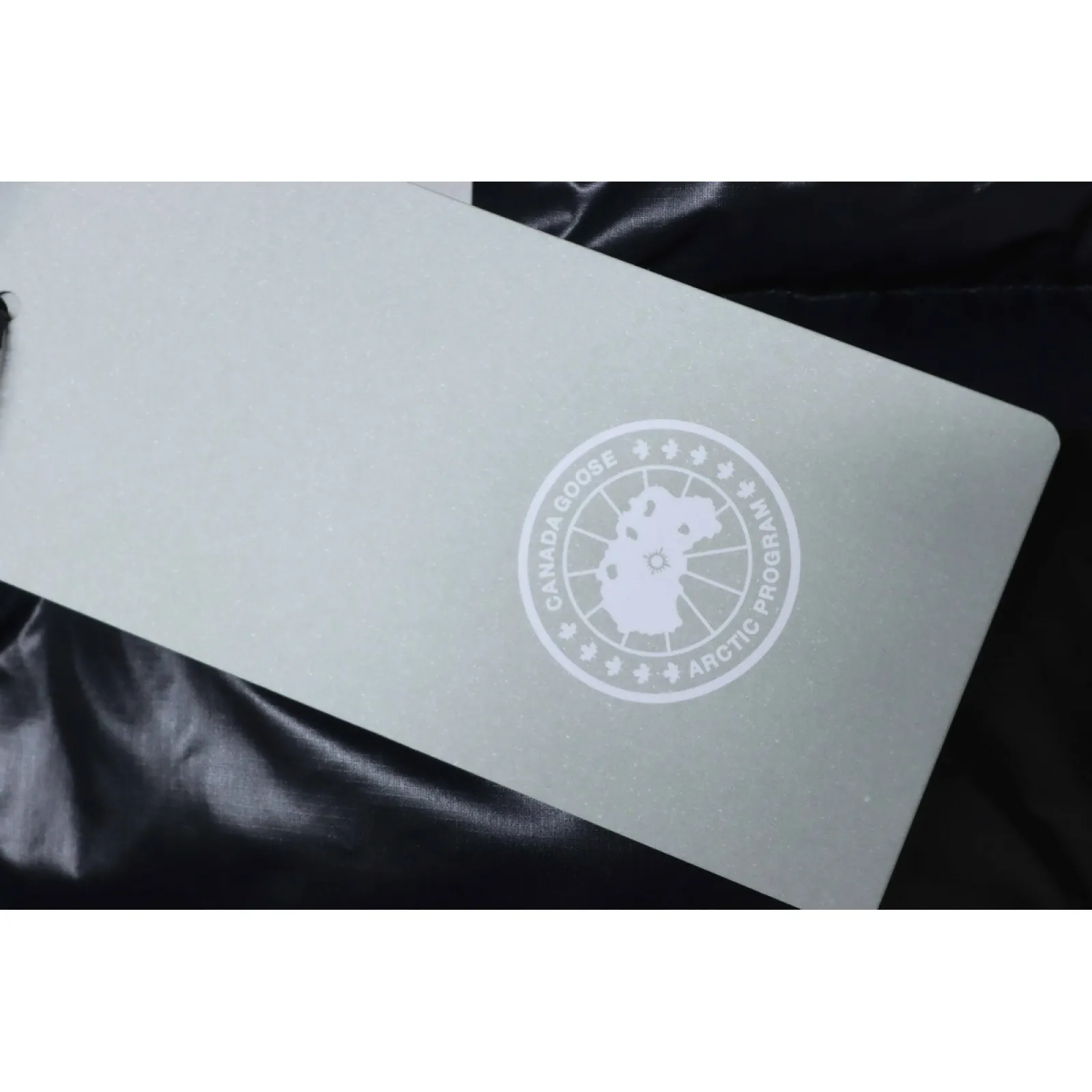 Canada goose Short Large Plaid Puff Down Jacket Black