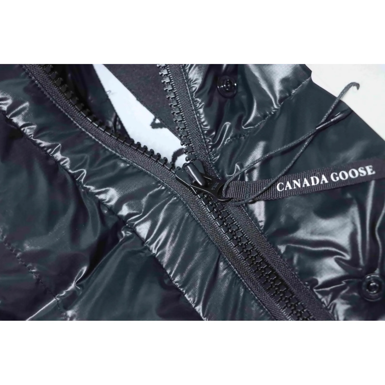 Canada goose Short Large Plaid Puff Down Jacket Black