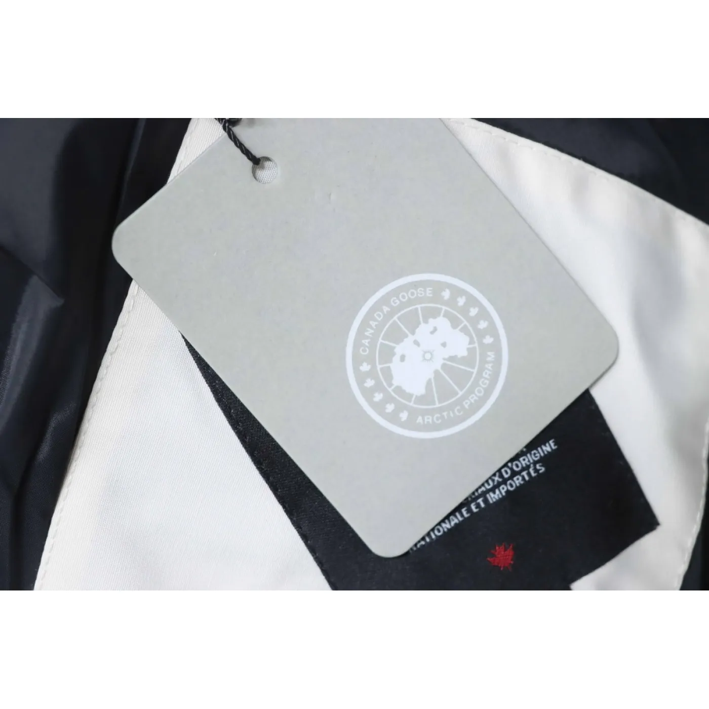Canada Goose Wyndham Parka Classic Disc White