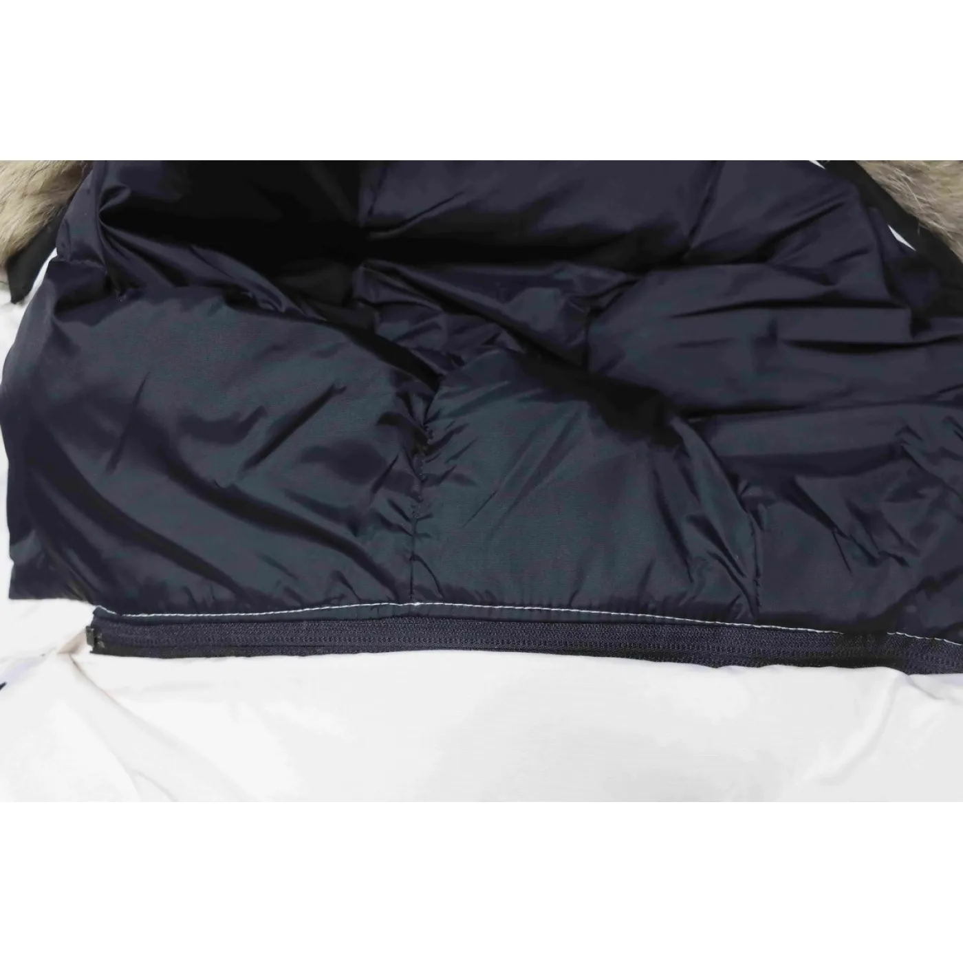 Canada Goose Wyndham Parka Classic Disc White