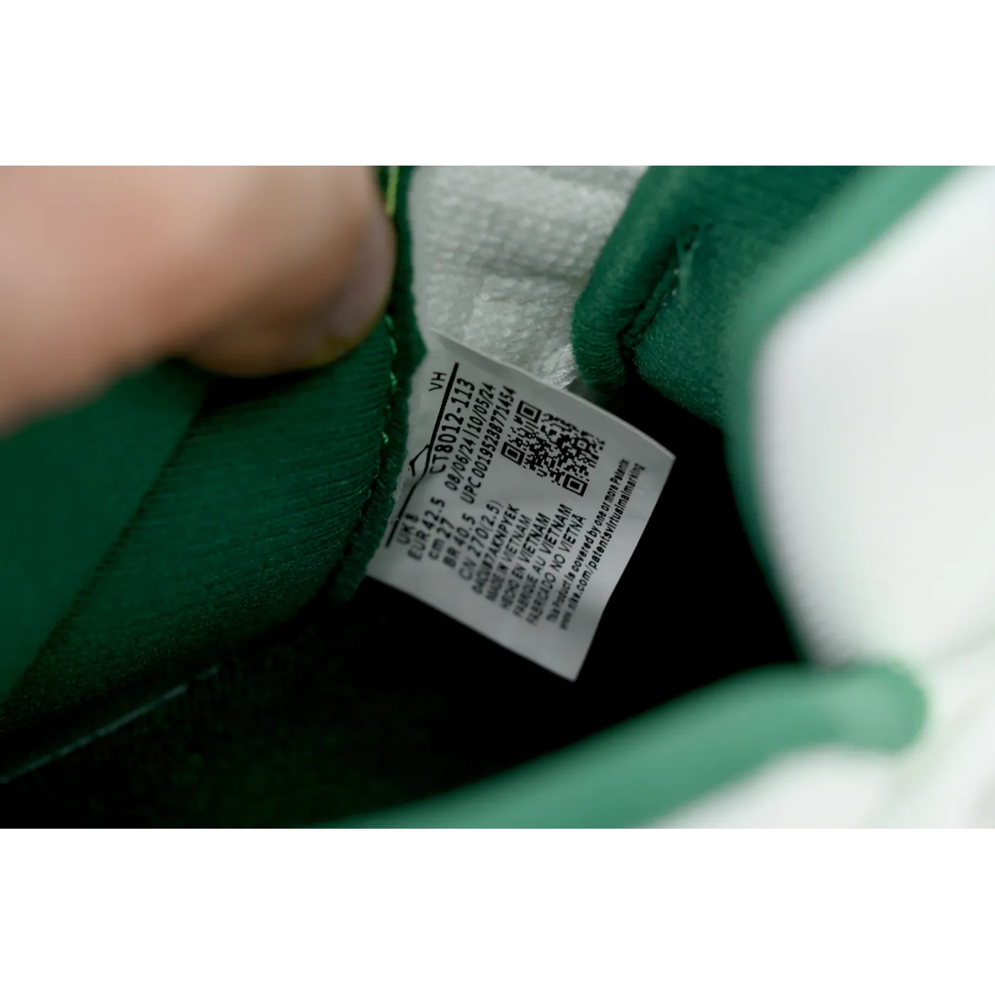 Air Jordan 11 Retro White Green CT8012-113