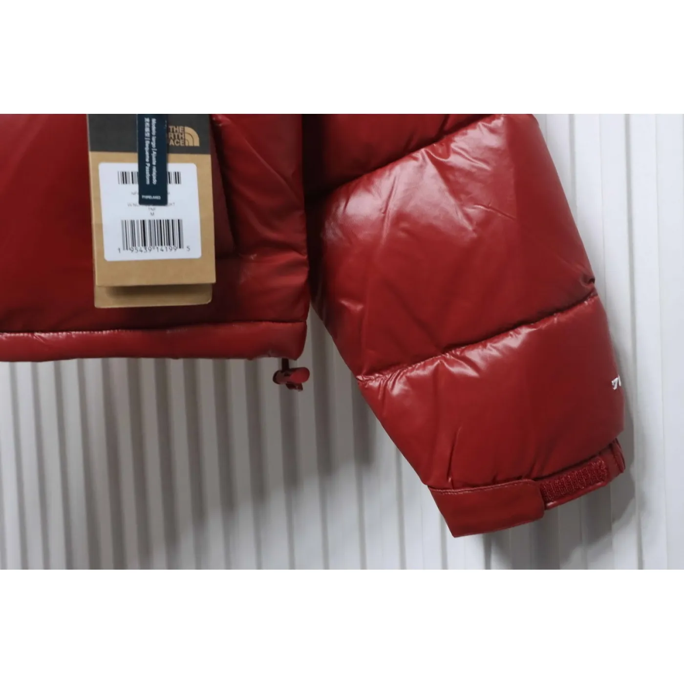 The North Face Nuptse 700 Short Jacket Glossy Red