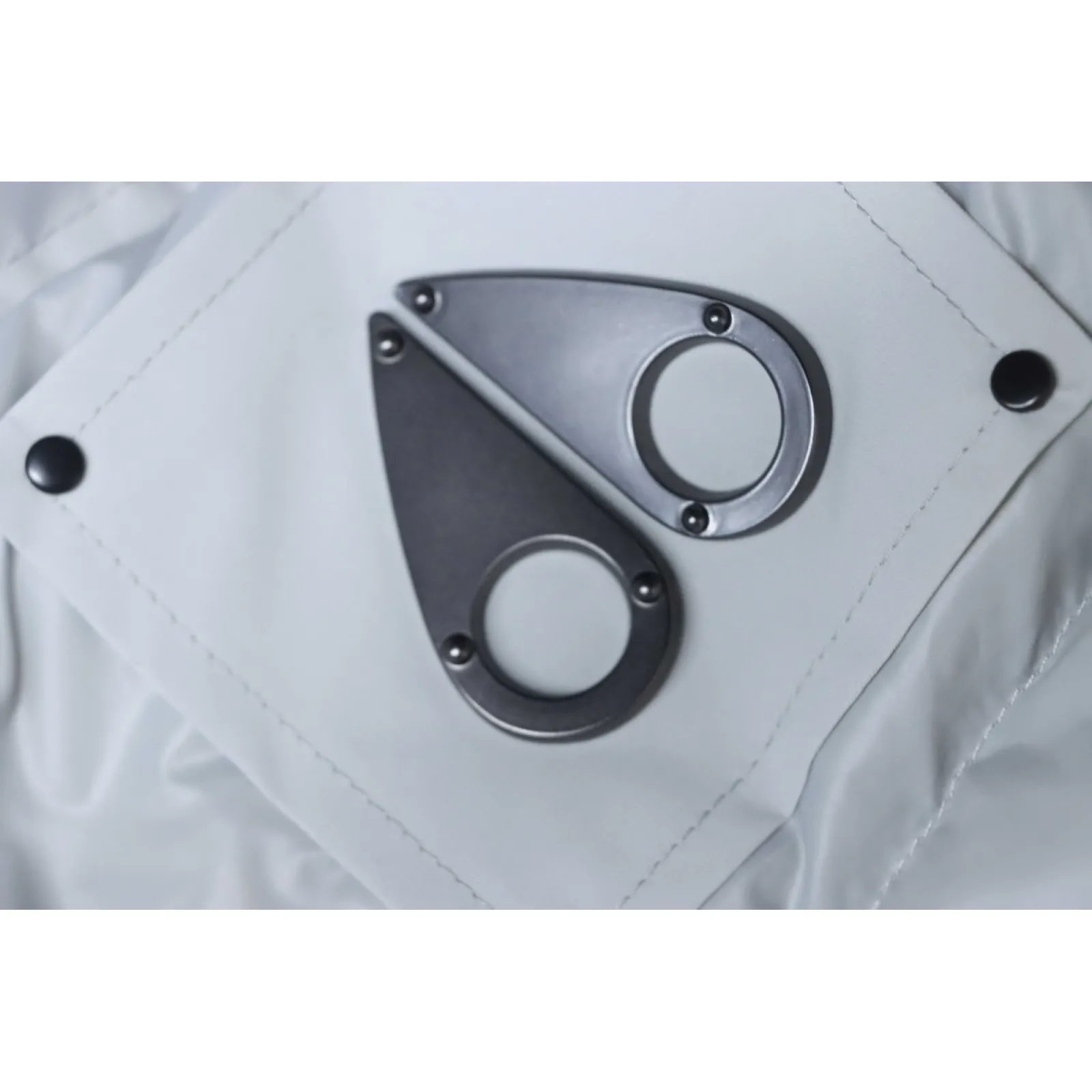 Moose Knuckles Glossy Down Vest Sleeveless Jacket White