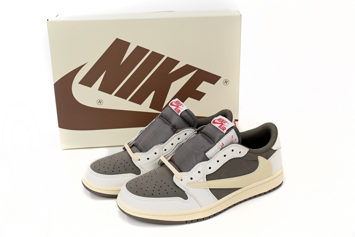 Travis Scott x Air Jordan 1 Retro Low OG Reverse Mocha DM7866-162