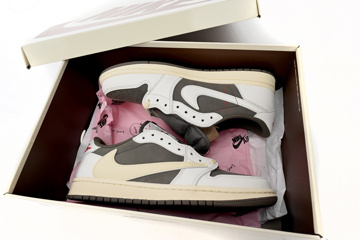 Travis Scott x Air Jordan 1 Retro Low OG Reverse Mocha DM7866-162