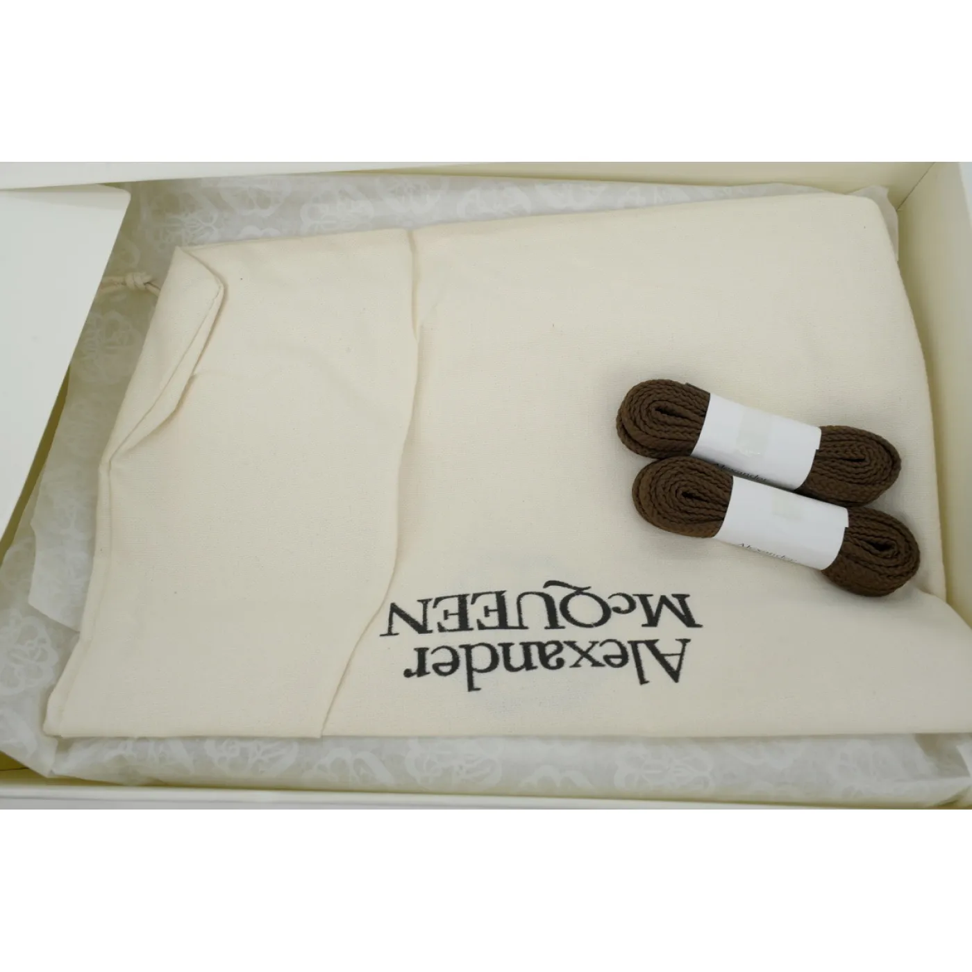 Alexander McQueen Sneaker Coffee Tail