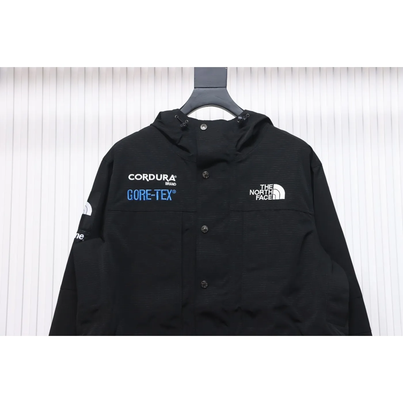 The North Face Expedition Jacket Black