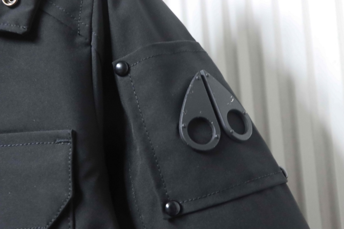 Moose Knuckles Multi-pocket Down Jacket Black(NFC)