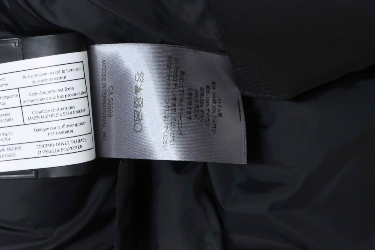 Moose Knuckles Multi-pocket Down Jacket Black(NFC)