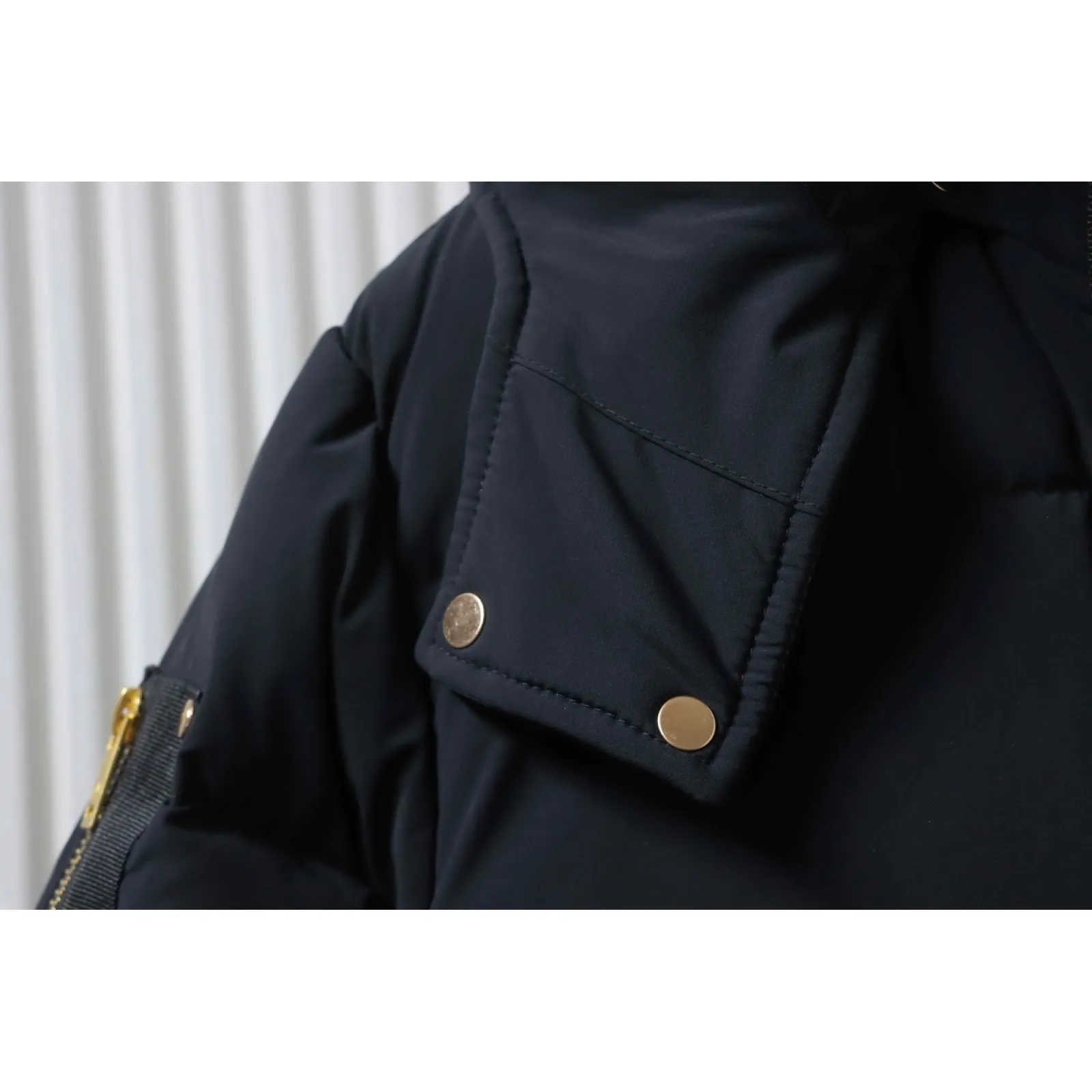 Moose knuckless Golden Scissors Double Zipper Down Jacket Black (NFC)