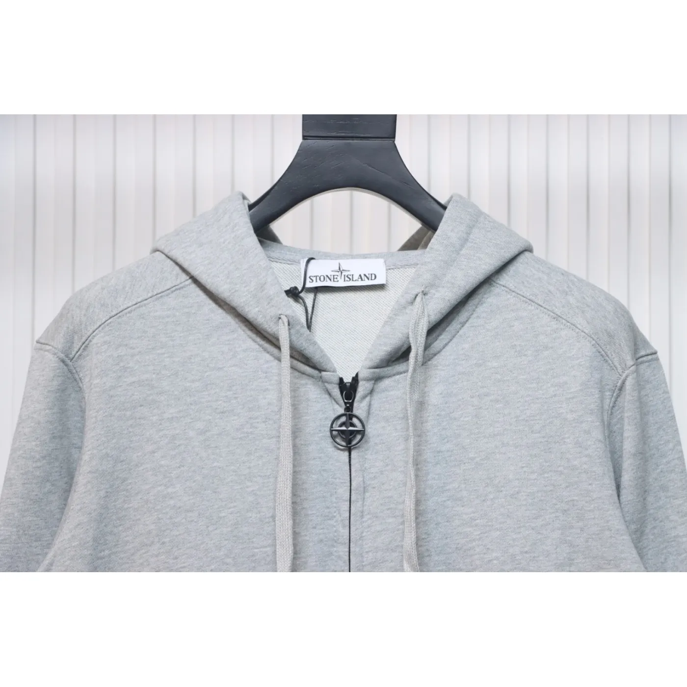 Stone Island Classic Logo Sleeve Patch Zipper Hoodie Gray