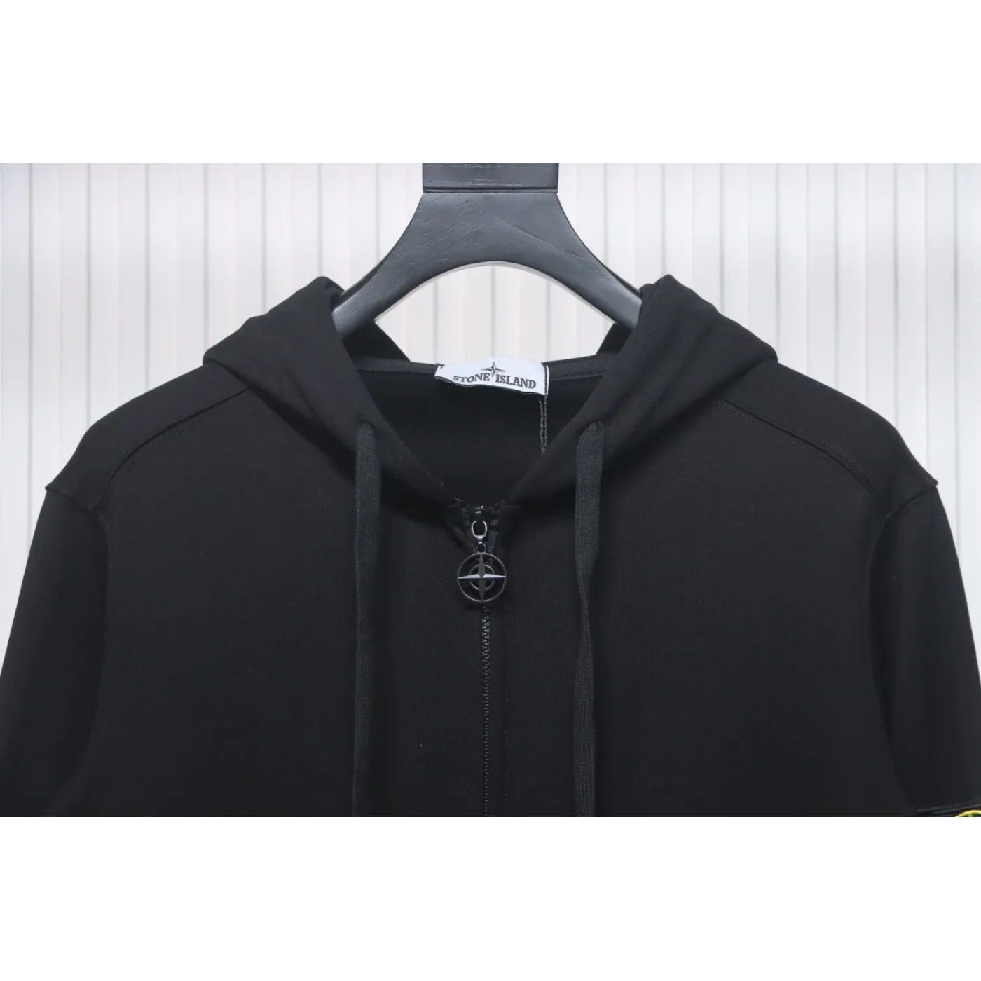 Stone Island Classic Logo Sleeve Patch Zipper Hoodie Black