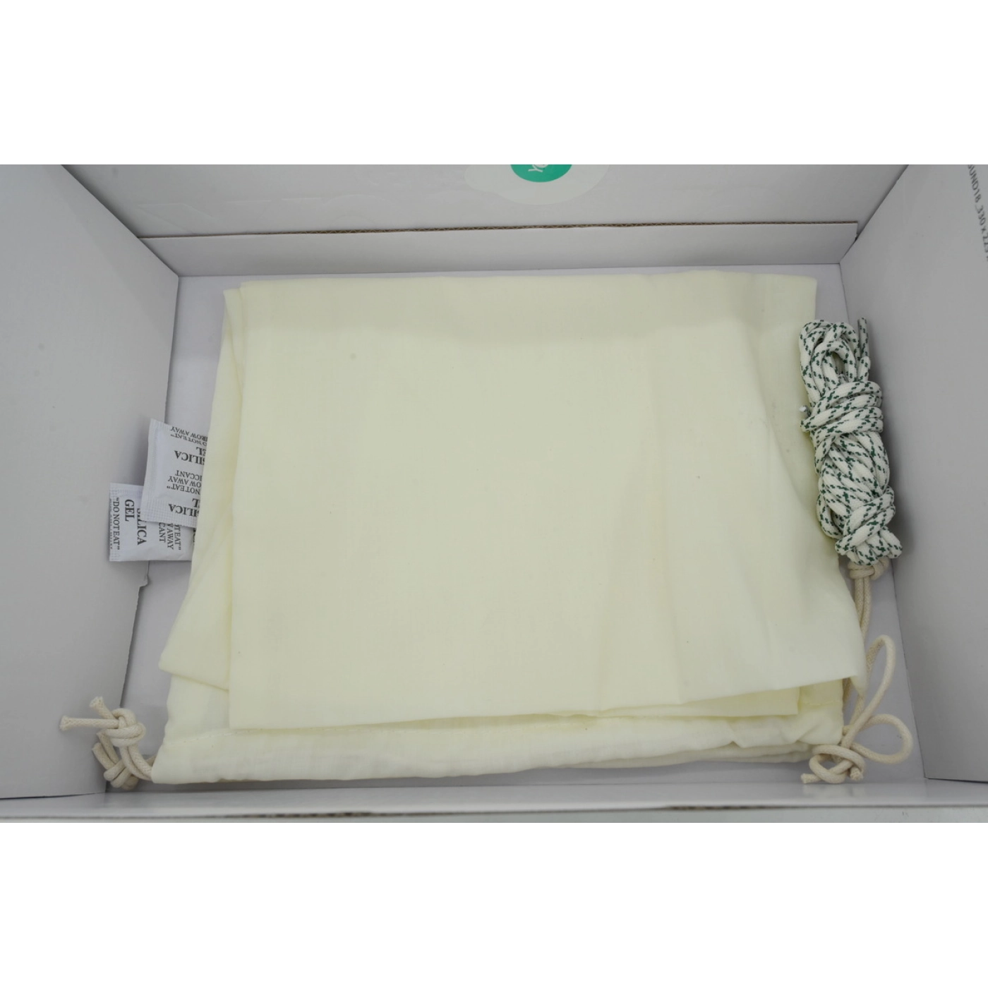 Undefeated x Nike Air Max 95 Sail IB4453-100