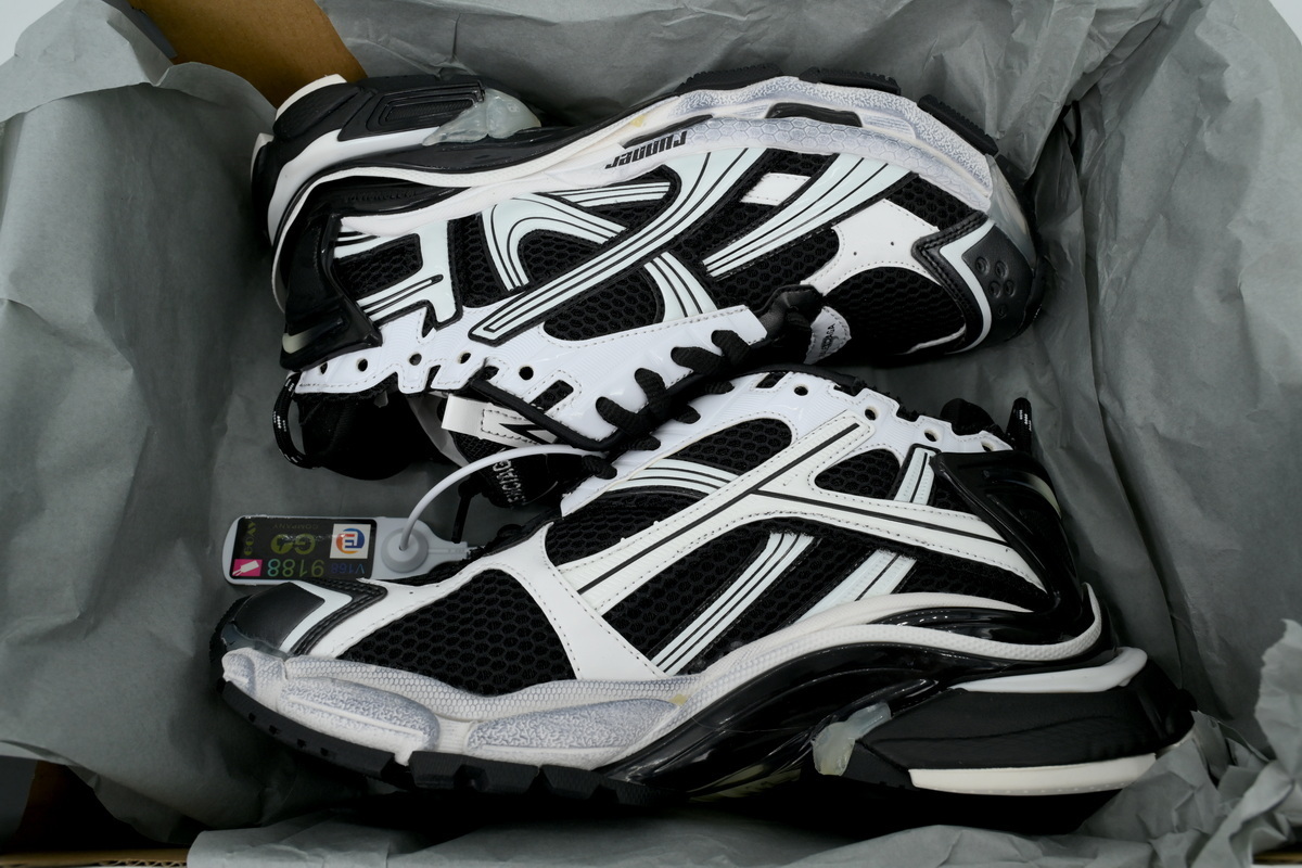 Balenciaga Runner Sneaker White Black 772774 W3RMU 9010