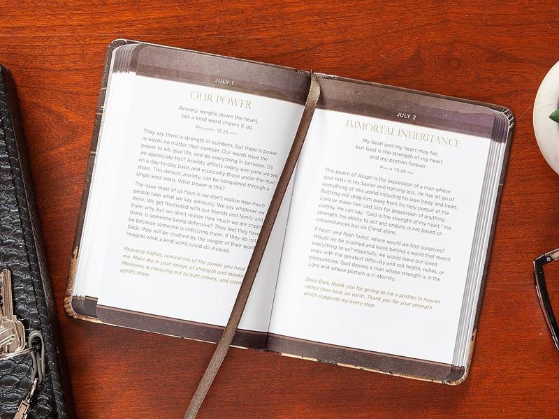 Jesus First for Men: 365 Devotions to Start Your Day